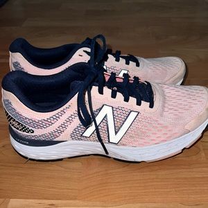 New balance 680 running shoes